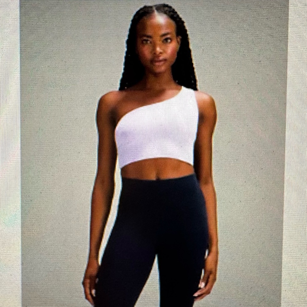 NWT : lululemon Align Aysemmetrical Sports Bra  Lilac Smoke : Size 8 C/D Cup